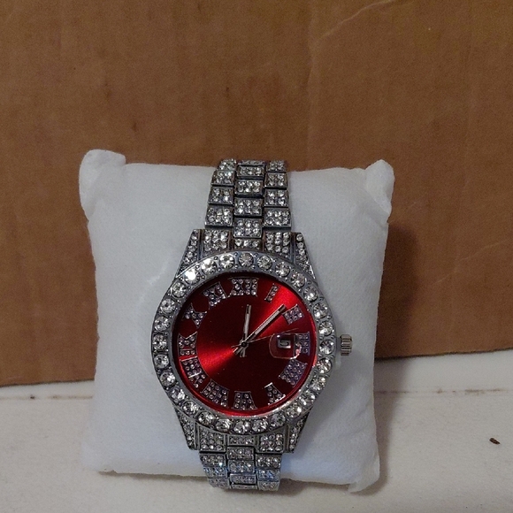 Men's Watch - Picture 2 of 4